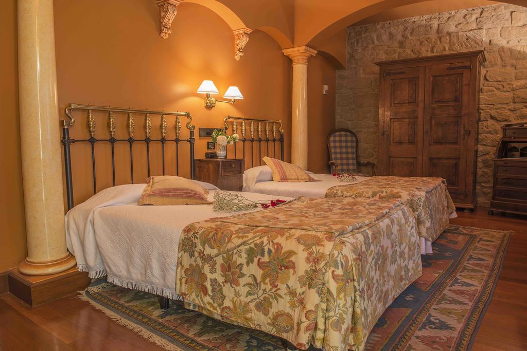 Castillo El Collado Hotel