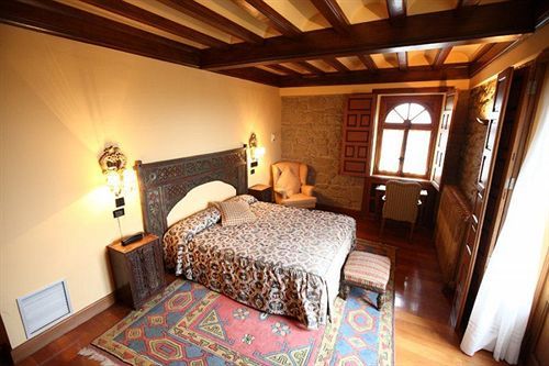 Castillo El Collado 2*